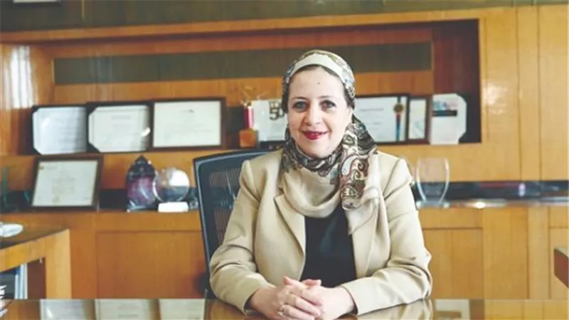 عبير خضر: البنك الأهلي يعتمد أعلى نظم الأمان لحماية بيانات العملاء
