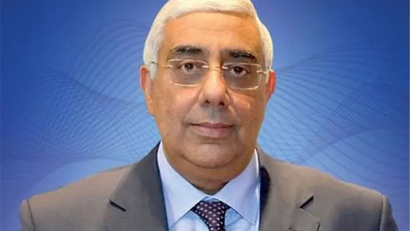 أشرف القاضي : لا توقعات للبنوك الكبري بإصدار شهادات اعلي من ١٨٪؜