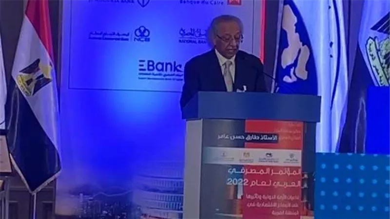 رئيس اتحاد المصارف العربية يشيد بتجربة مصر في استراتيجية توفير القمح