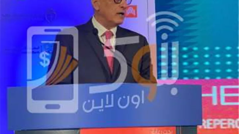 طارق عامر : نسبة السيولة المحلية بالبنوك المصرية ترتفع إلي 45%