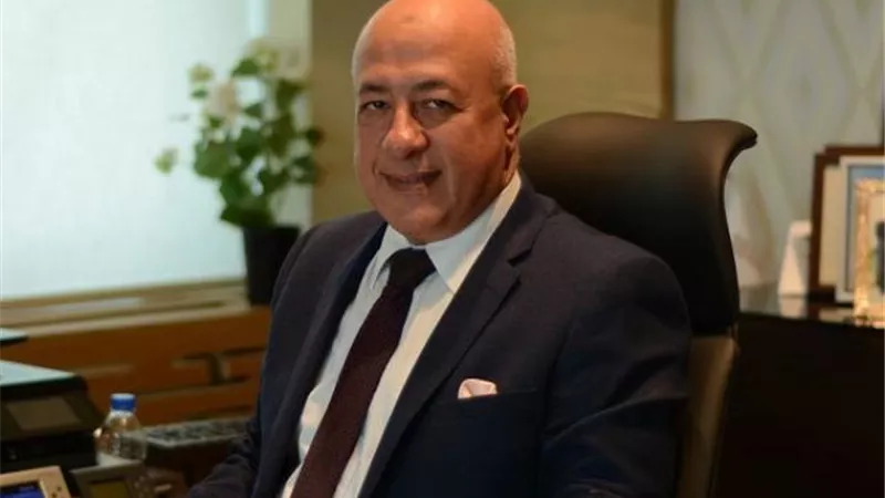 أبو الفتوح: محفظة التجزئة المصرفية ترتفع إلي 188 مليار جنيه بالبنك الأهلي المصري