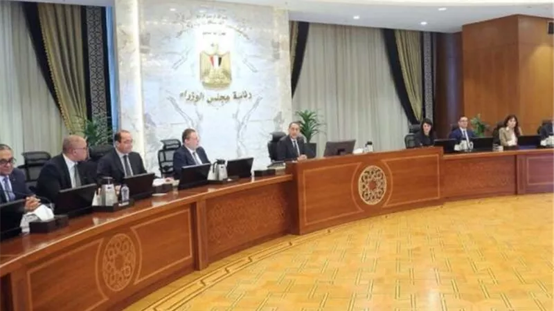 بحضور محافظ المركزي.. اجتماع مشترك لأعضاء المجلس التنسيقي للسياسات المالية والنقدية وأعضاء اللجنة الاستشارية للاقتصاد الكلي
