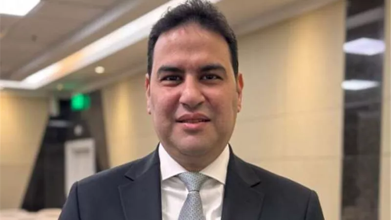 انضمام المصرفي عمرو ثابت لأسرة بنك التعمير والإسكان رئيسا للبطاقات Head of Cards