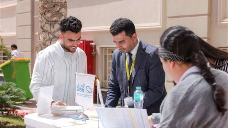 البنك الأهلي الكويتي مصر يشارك في فعاليات الشمول المالي بجامعة حورس بدمياط الجديدة