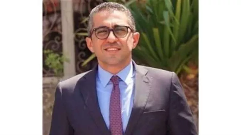 محمد شعبان عضوا غير