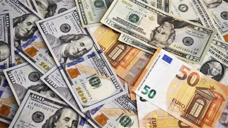 أسعار صرف العملات العربية والأجنبية مقابل الجنيه المصري اليوم الاحد 7-12-2025