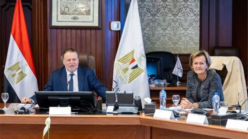 محافظ البنك المركزي وسفيرة الاتحاد الأوروبي يفتتحان الاجتماع التاسع للجنة التنسيقية لبرنامج دعم البنوك المركزية الإفريقية