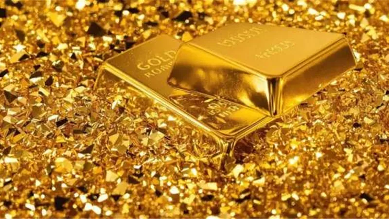 سعر الذهب في مصر بمستهل تعاملات اليوم الثلاثاء 13 يناير 2026