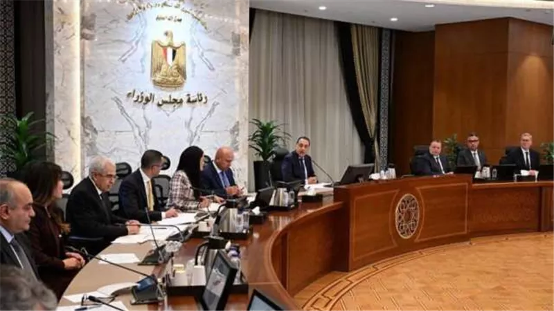 رئيس الوزراء يترأس الاجتماع الأول للجنة العليا للذهب بحضور محافظ البنك المركزى
