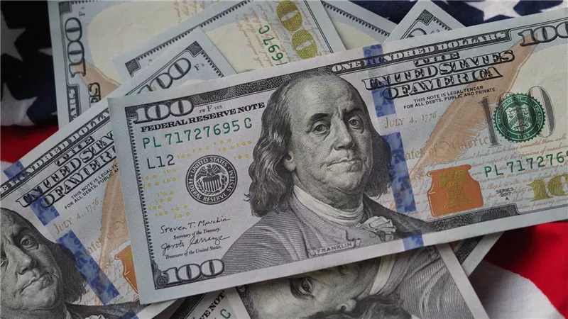 الدولار يتحرك صعودًا أمام الجنيه مع بداية تعاملات اليوم الخميس 26-2-2026