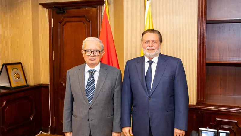محافظ البنك المركزي المصري يبحث مع نائب رئيس الوزراء للشؤون الاقتصادية مستجدات الأوضاع الاقتصادية وتعزيز التعاون المشترك