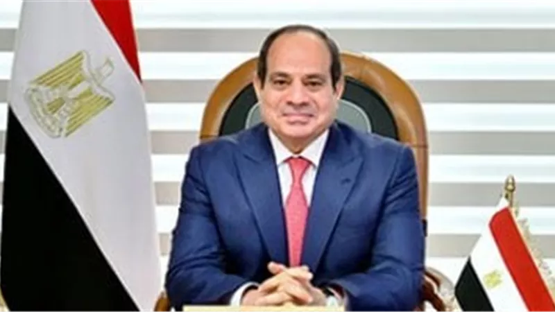 الرئيس السيسي يجتمع مع رئيس الوزراء ومحافظ البنك المركزي لمناقشة لتعزيز الاستقرار الاقتصادي والنقدي في مصر