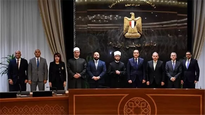 «متولي» يشهد توقيع بروتوكولي تعاون بين الأوقاف وبنكي الأهلي ومصر لتيسير صكوك الأضاحي