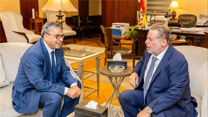 محافظ البنك المركزي المصري يبحث مع نظيره التونسي أوجه التعاون المشترك بين الجانبين