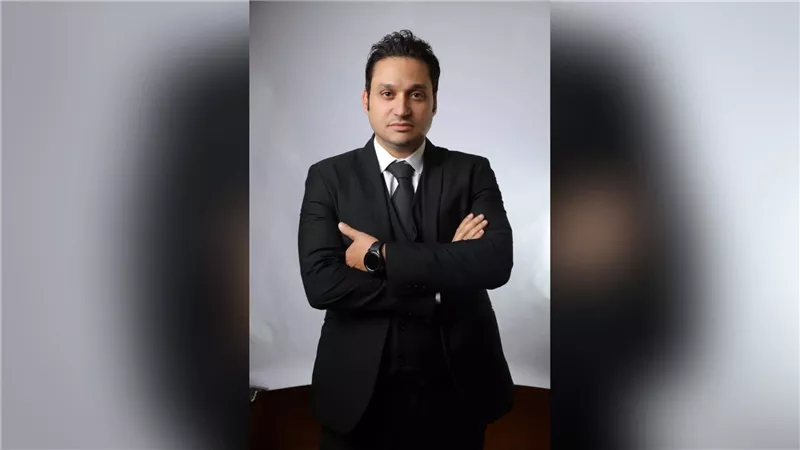 في حوار خاص لـ«بنوك أونلاين ».. إيهاب عمر: الاموال متاحه ... لماذا اصبح شراء العقار صعب؟ ... 471 مليار جنيه صافي أصول صناديق الاستثمار في مصر