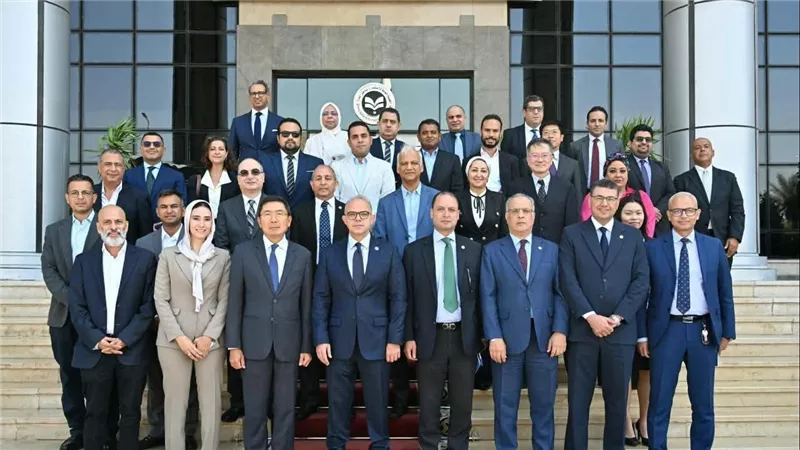 وزير الاستثمار يلتقي الشركات السنغافورية لبحث فرص التوسع وزيادة الاستثمارات في مصر