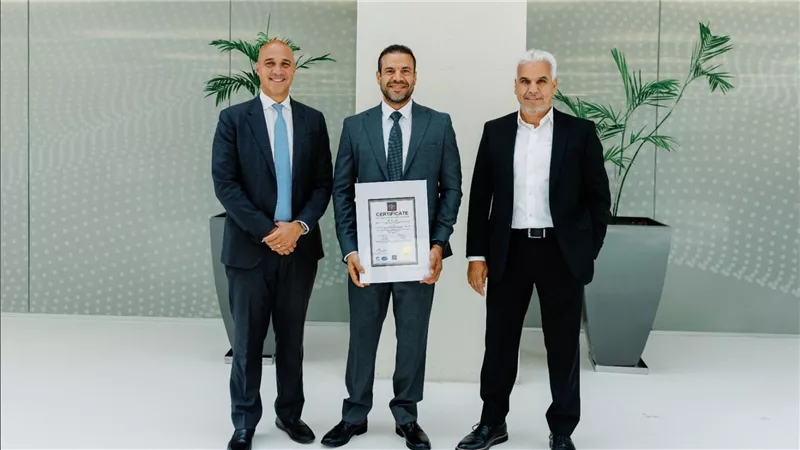 مجموعة إي اف چي القابضة تحصل على شهادة ISO 14001تقديراً لالتزام الشركة بمعايير الإدارة البيئية والاستدامة