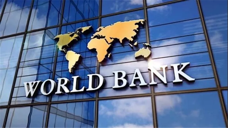 البنك الدولي يرفع توقعاته لنمو الاقتصاد المصري إلى 4.3% خلال العام المالي الحالي
